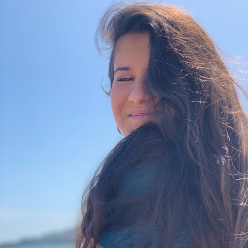 Meet your Posher, Emily